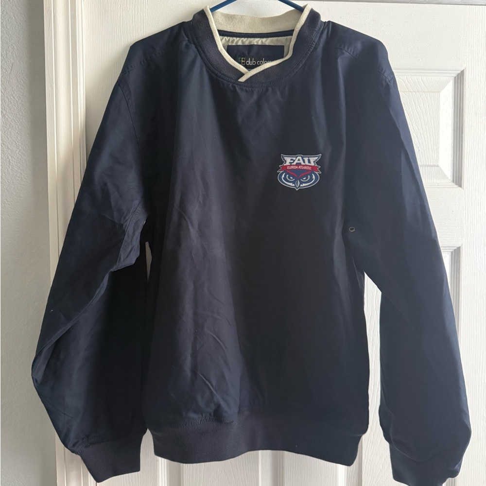 Club Colors Navy Pullover with Cream Trim